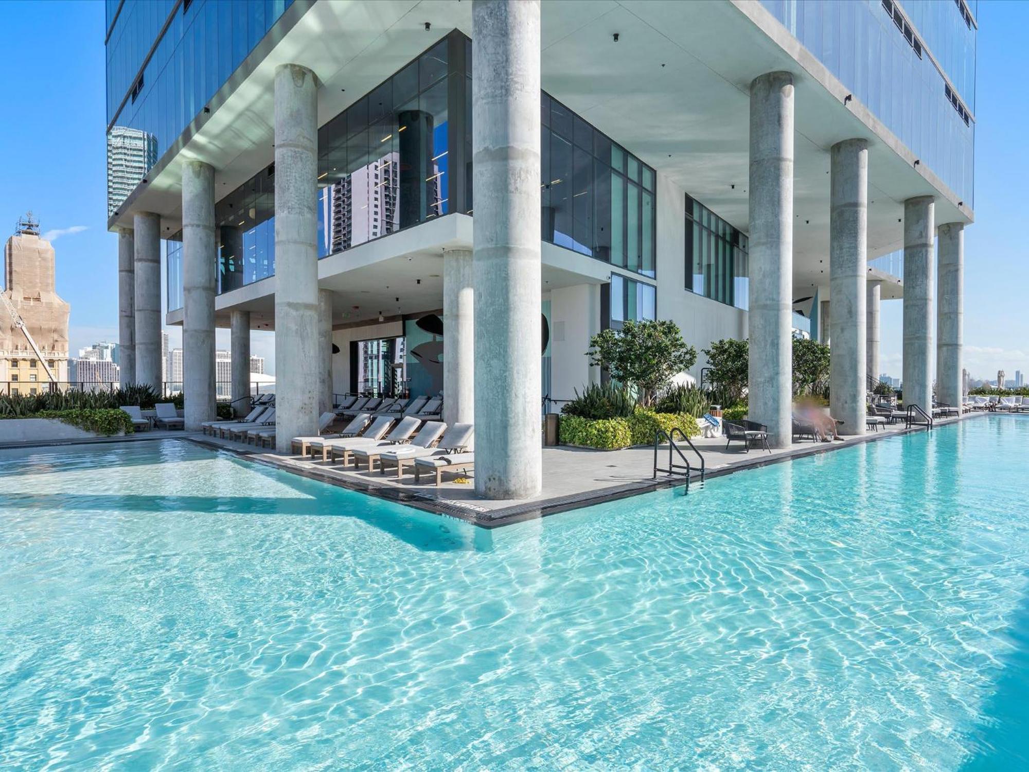 Mvr - Swim Relax & Enjoy Jaw-dropping Sunsets Apartment
